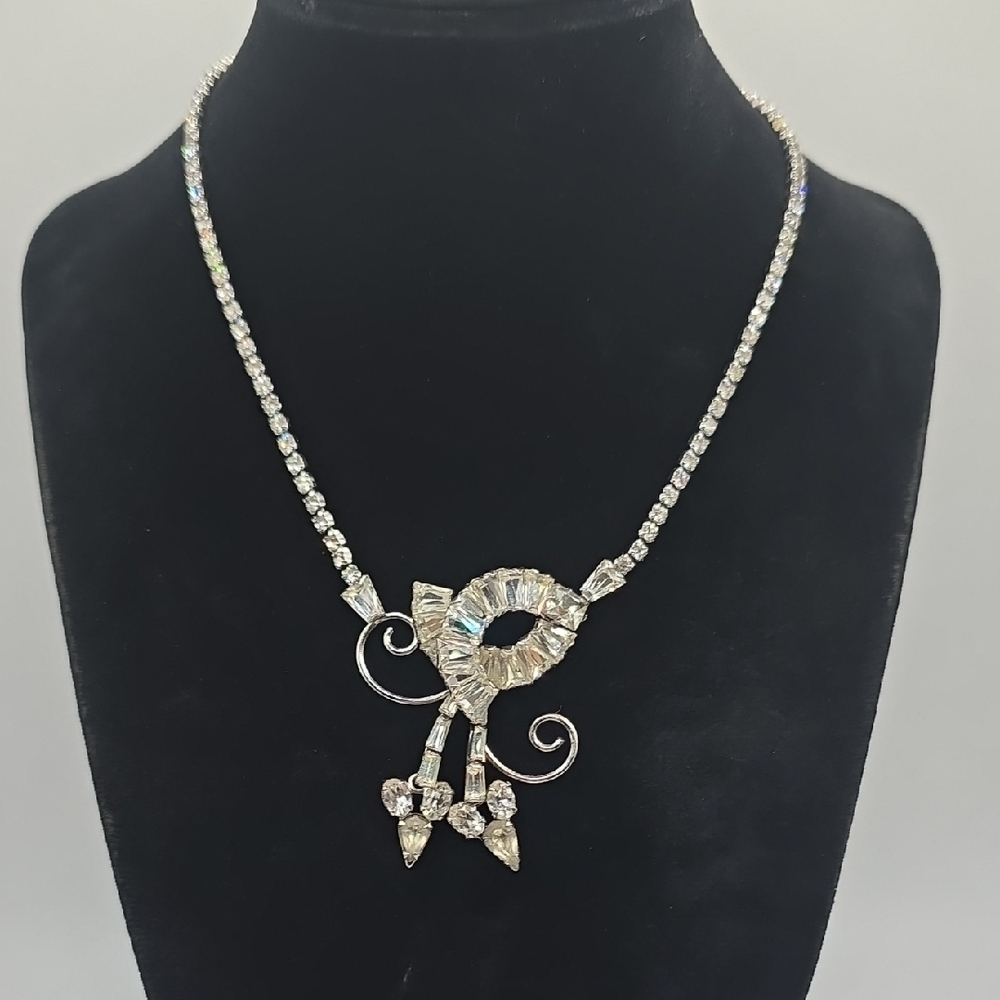 Dazzling Vintage Sterling Silver Necklace with Crystal Details Signed Phyllis
